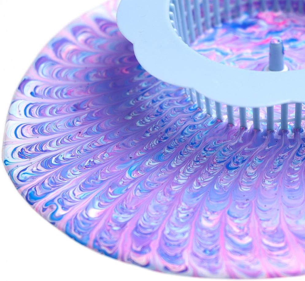 Acrylic Pouring Strainers,  5 PCS Flow Painting Tools Christmas DIY Kits Drawing Sets Flower Strainers Plastic Silicone Drain Basket Unique Pattern Train Art Supplies